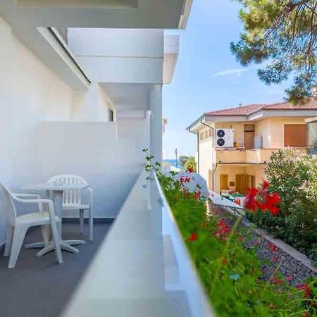 Hotel Montecristo Marina di Campo Kültér fotó