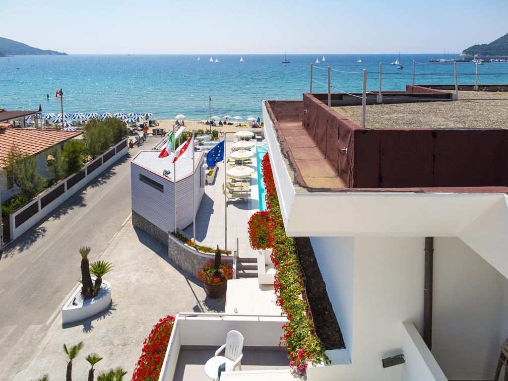 Hotel Montecristo Marina di Campo Kültér fotó