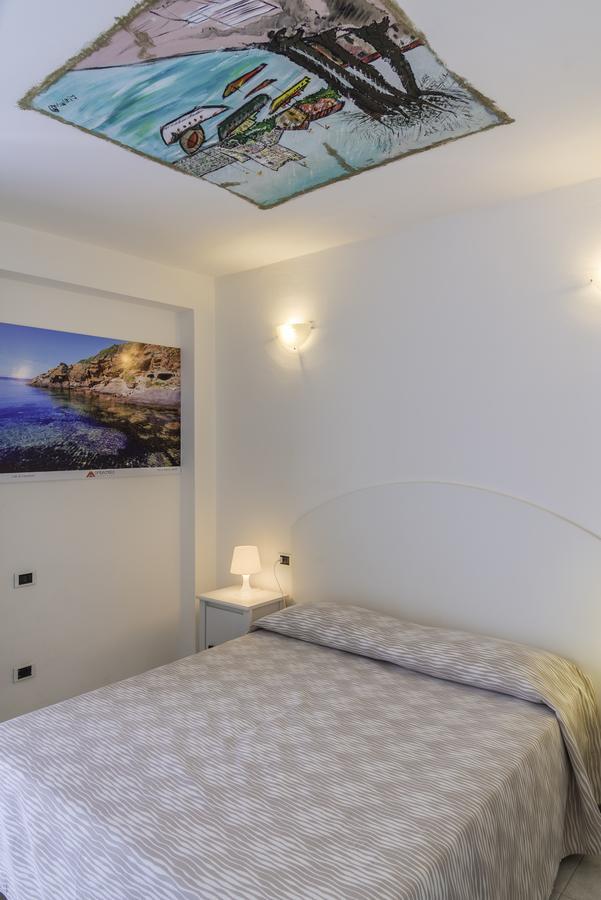 Hotel Montecristo Marina di Campo Kültér fotó