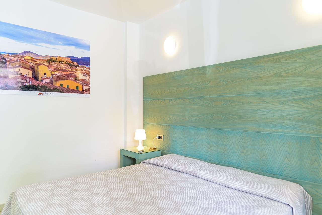 Hotel Montecristo Marina di Campo Kültér fotó